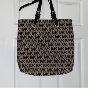 Michael Kors Tote